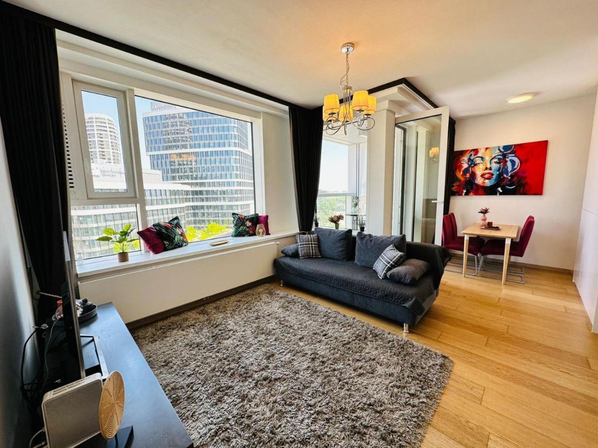 Apartments09 In New Building With Free Parking Panorama - Amazing View Close To Old Town Apartmán Bratislava